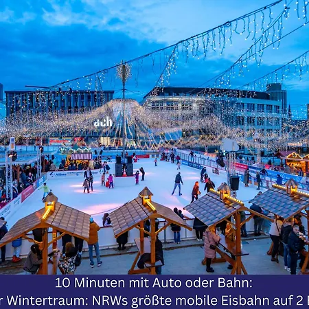 Modern Und Ruhig, Mit Garage & Ps4, Nahe Messe, Rue Und Uniklinik, Voll Ausgestattete Kueche, Bad Mit Dusche Und Badewanne Essen